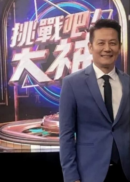 兄妹无套乱伦哥哥不懂怜香惜玉掐着妹妹脖子肆意内射白虎逼 - 酷愛網